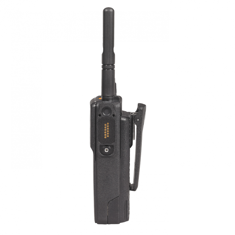 Цифрова портативна радіостанція/рація Motorola DP4401E