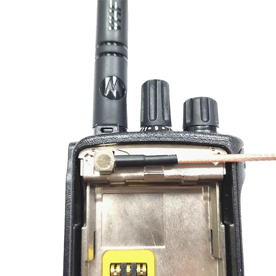 Зовнішня виносна антена Uline AM-1800 Green для радіостанцій/рацій Motorola серії DP Зовнішня виносна антена Uline AM-1800 Green для радіостанцій/рацій Motorola серії DP