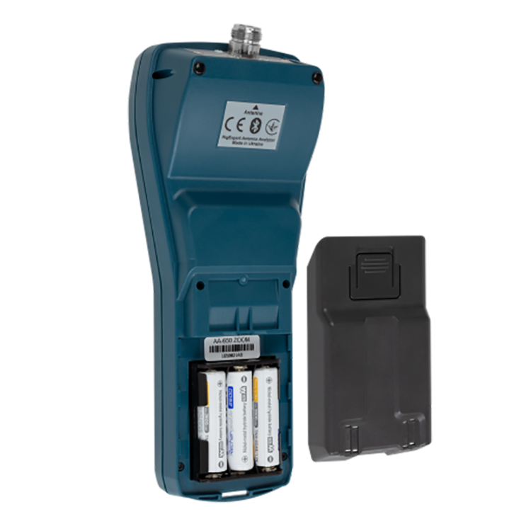 RigExpert AA-650 ZOOM – Аналізатор антен і кабелів (0,1–650 МГц, TFT, BLE, USB)